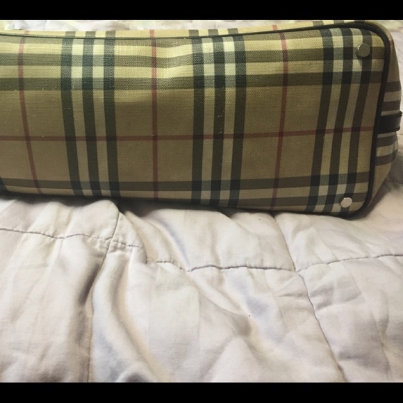 Burberry tote - Picture 6 of 16